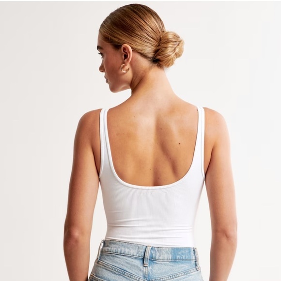 Abercrombie Seamless Rib Fabric Scoopneck Bodysuit Green Small - Picture 2 of 11